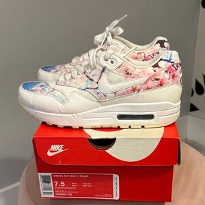 Nike Women's Air Max 1 Cherry Blossom Print White/Pink/Blue size 7.5